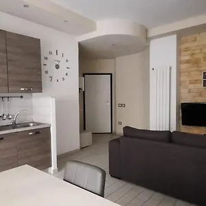 casa-vacanze-mary-carrara.it-tuscanyhotel.com/