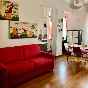 Splendido Bilocale Adiacente Metro M5 - Ca Granda , Milan Italy